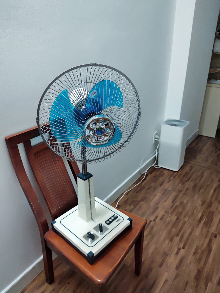 Quạt trong phòng ngủ Quạt trong phòng ngủ