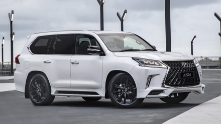 2018-Lexus-LX570S-white-1001x565p (2)_0.jpg