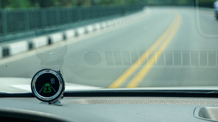 Lắp và đánh giá thiết bị hỗ trợ lái xe an toàn Mobileye 630: khá chính xác nhưng còn một số điểm lưu ý Lắp và đánh giá thiết bị hỗ trợ lái xe an toàn Mobileye 630: khá chính xác nhưng còn một số điểm lưu ý