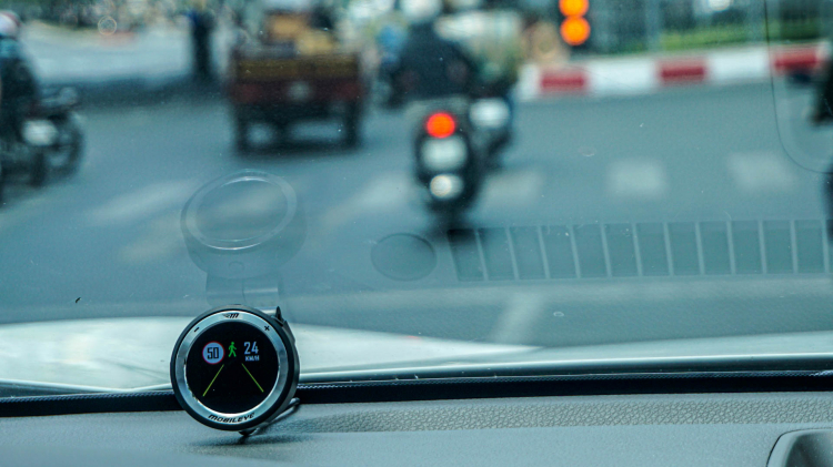 Lắp và đánh giá thiết bị hỗ trợ lái xe an toàn Mobileye 630: khá chính xác nhưng còn một số điểm lưu ý Lắp và đánh giá thiết bị hỗ trợ lái xe an toàn Mobileye 630: khá chính xác nhưng còn một số điểm lưu ý