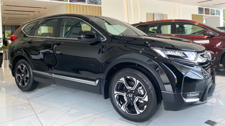 Chênh 355 triệu đồng, chọn Honda CR-V hay CUV Trung Quốc Brilliance V7? Chênh 355 triệu đồng, chọn Honda CR-V hay CUV Trung Quốc Brilliance V7?