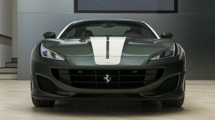 otosaigon-ferrari-xanh-reu-4.jpg