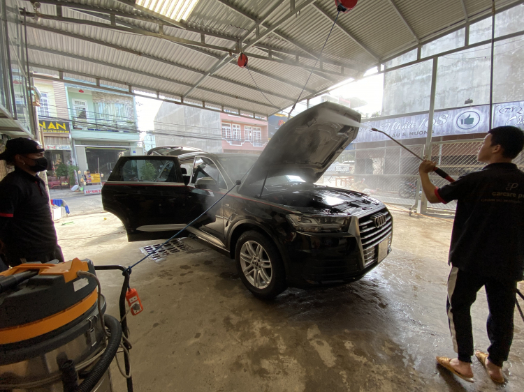 Review nhanh đánh giá Audi Q7 bản Apec