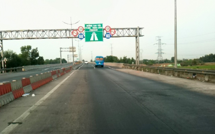 Cao tốc trung lương chính thức cho chạy 2 lane 120 km/h