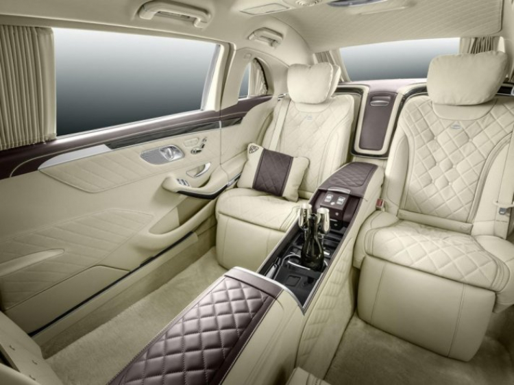 Mercedes-Maybach S600 Pullman lộ diện tại Geneva