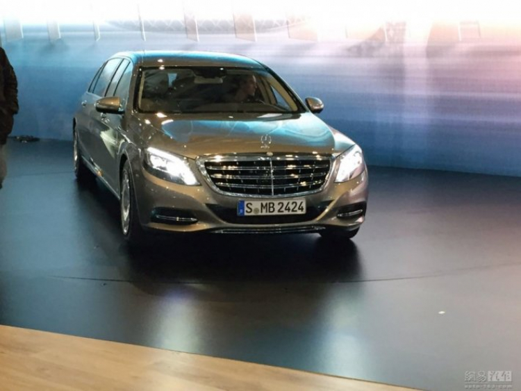 Mercedes-Maybach S600 Pullman lộ diện tại Geneva