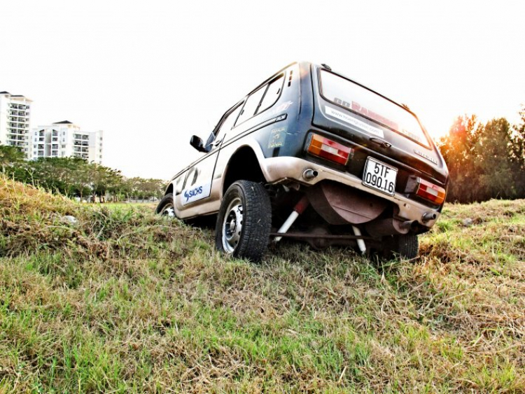 Lada Niva - Russian Range Rover (Phần 5)