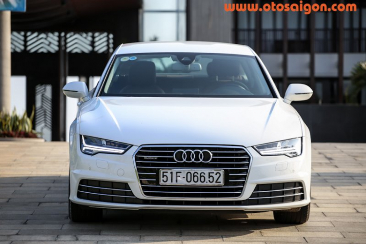 Sau vô lăng Audi A7 Sportback 2015: Sức hút từ đẳng cấp