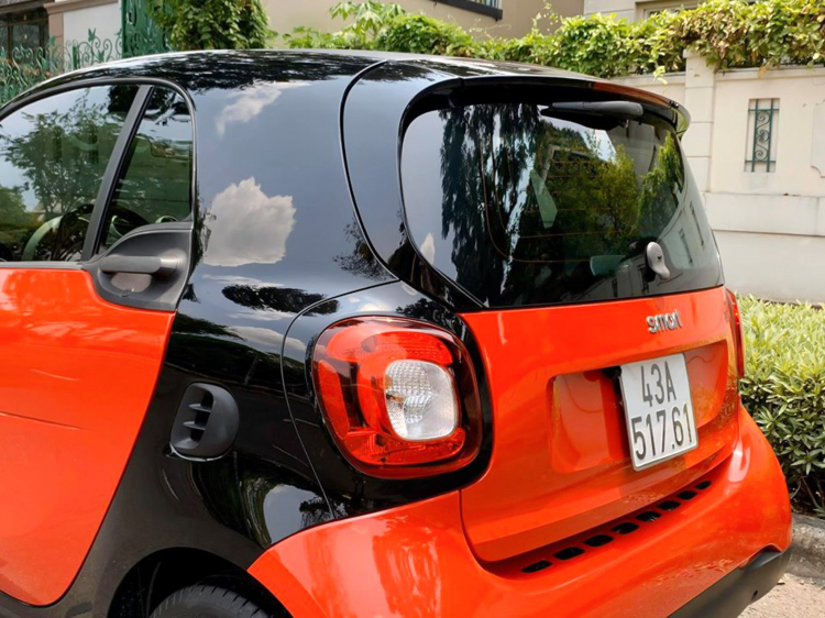 Smart ForTwo đời 2018 rao bán giá gần 1 tỷ đồng: Xe cho mợ đi chợ