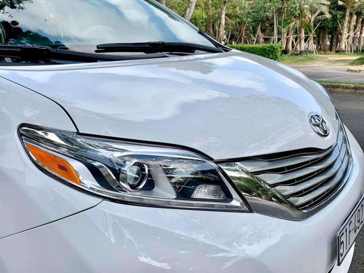 Gần 10 năm tuổi, Toyota Sienna nhập Mỹ bán lại giá vẫn đắt hơn Kia Sedona