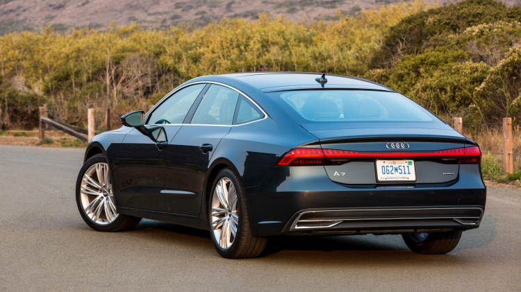 Vừa ra mắt, Genesis G80 bị đem so sánh với Audi A7 Sportback Vừa ra mắt, Genesis G80 bị đem so sánh với Audi A7 Sportback