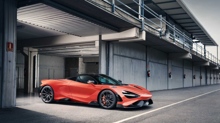 Khám phá siêu xe giới hạn McLaren 765LT có giá từ 358.000 USD