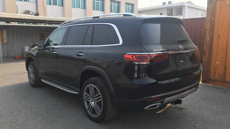 Mercedes-Benz GLS 450 4Matic 2020 nhập tư nhân đầu tiên về nước, trang bị khác xe chính hãng