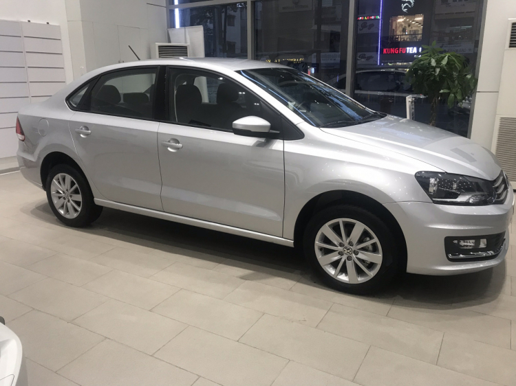 (Sale Shock) VOLKSWAGEN POLO SEDAN/HATCHBACK - Xe Đức 5 Chỗ, Lái Êm Đầm Chắc, Bền Bỉ, Bảo Dưỡng Rẻ, Bao Bank 90%, Lãi 4.99%