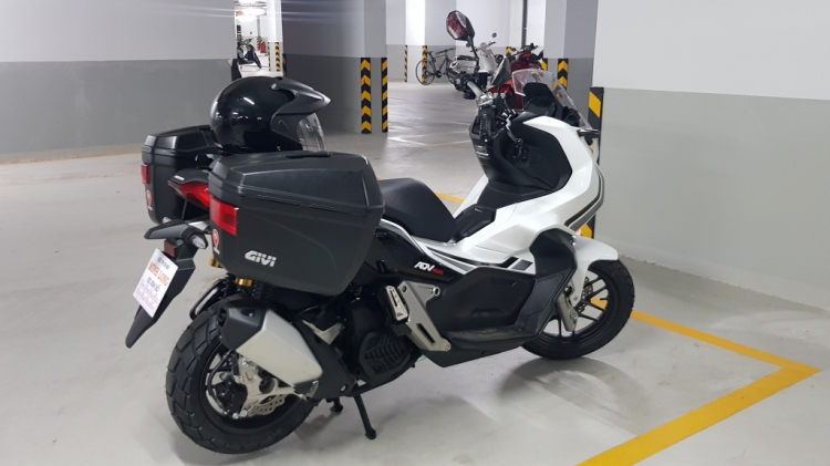 Đánh giá HONDA ADV 150 mới mua: Xe cho những người thích dịch chuyển