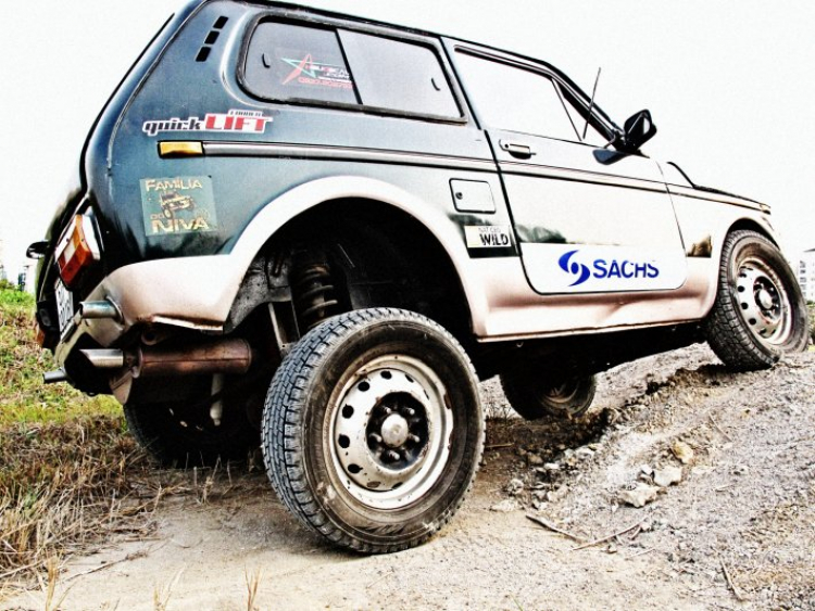 Lada Niva - Russian Range Rover (Phần 5)