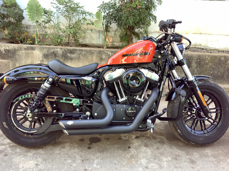 Nhờ các bác tư vấn giữa Harley Davidson Iron 1200 và 48