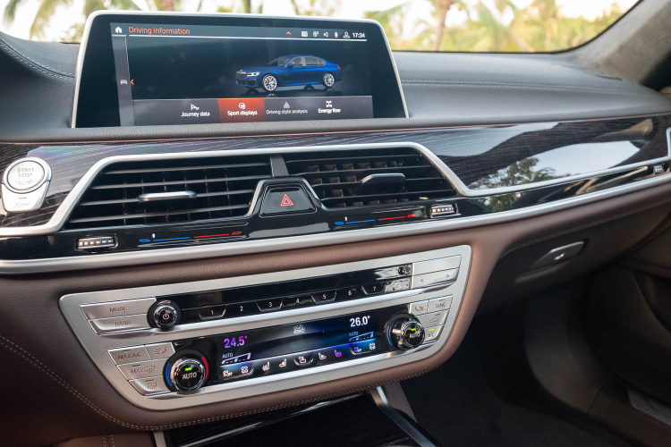 BMW 7-Series 2020 có giá bán từ 4,3 tỷ đồng, quyết so kè Mercedes S-Class BMW 7-Series 2020 có giá bán từ 4,3 tỷ đồng, quyết so kè Mercedes S-Class