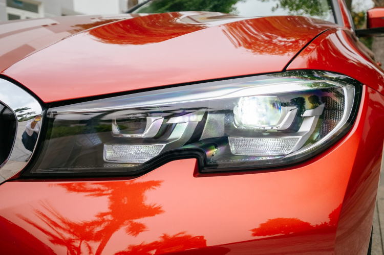 Chênh 170 triệu đồng, chọn BMW 320i Sport Line hay Mercedes C200 Exclusive? Chênh 170 triệu đồng, chọn BMW 320i Sport Line hay Mercedes C200 Exclusive?