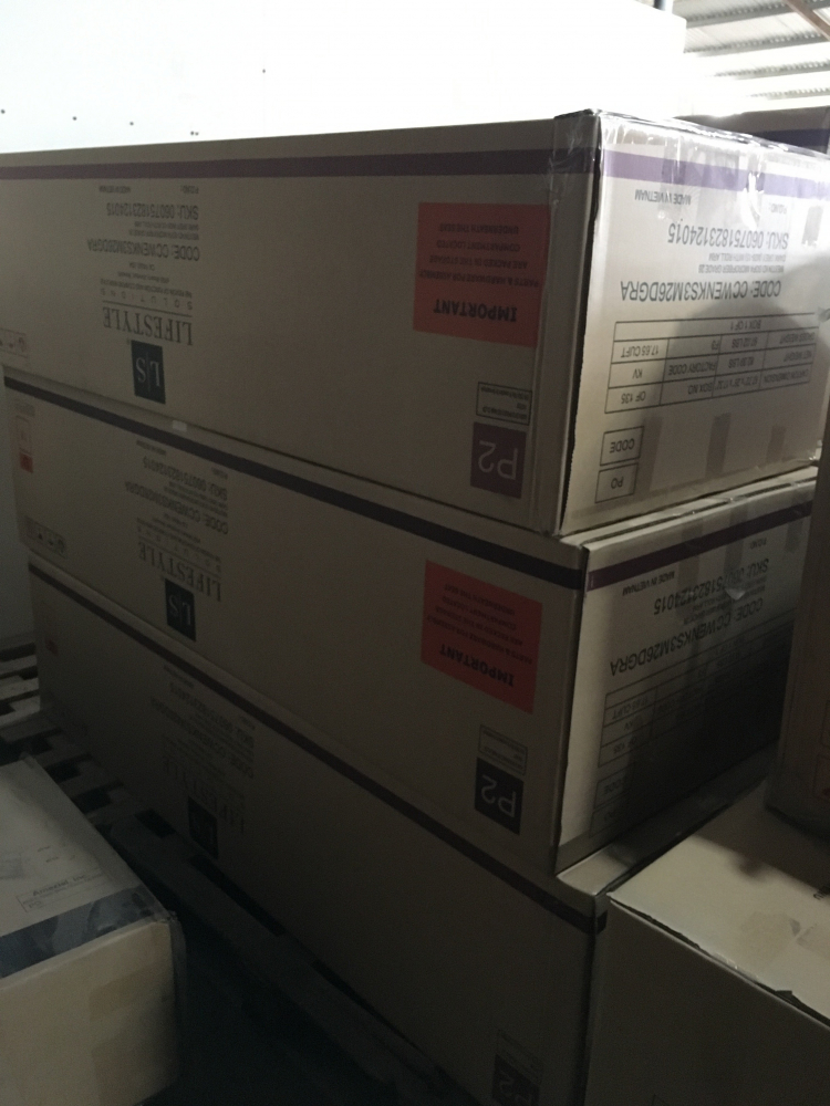 Đồ nội thất sofa, kệ tivi chilai có tốt kg mấy anh ?? Đồ nội thất sofa, kệ tivi chilai có tốt kg mấy anh ??