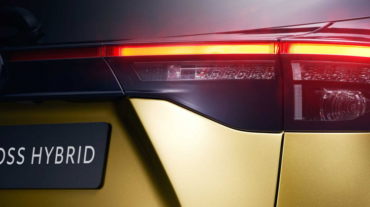 Toyota Yaris Cross 2021 ra mắt toàn cầu: Phiên bản gầm cao và dẫn động AWD của Yaris