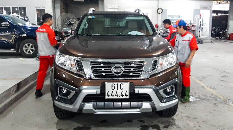 Nissan Navara EL biển ngũ quý 4 rao bán giá 1,5 tỷ đồng, cao hơn cả Ranger Raptor