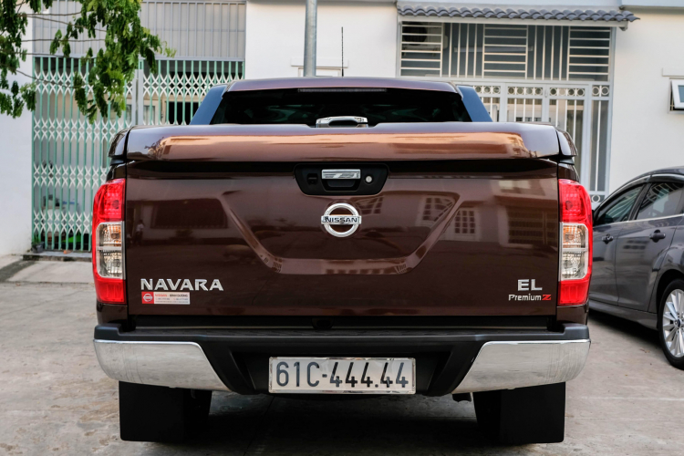 Nissan Navara EL biển ngũ quý 4 rao bán giá 1,5 tỷ đồng, cao hơn cả Ranger Raptor