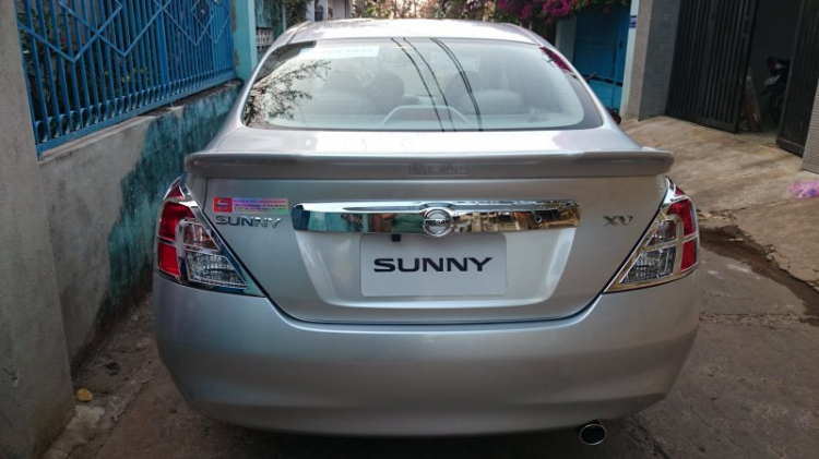 Nissan Sunny 2015: gần gũi và thực dụng Nissan Sunny 2015: gần gũi và thực dụng