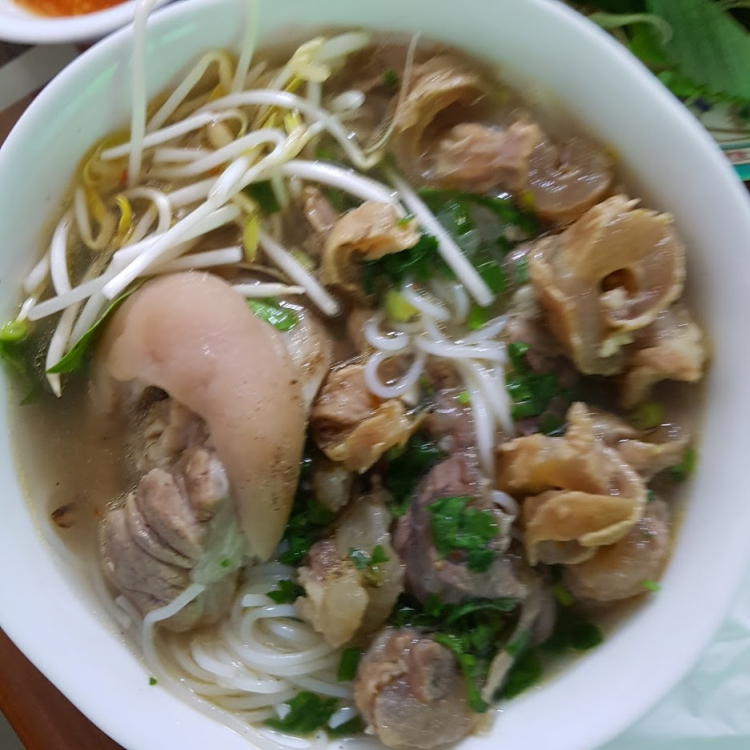 Giới thiệu quán bún bò ngon