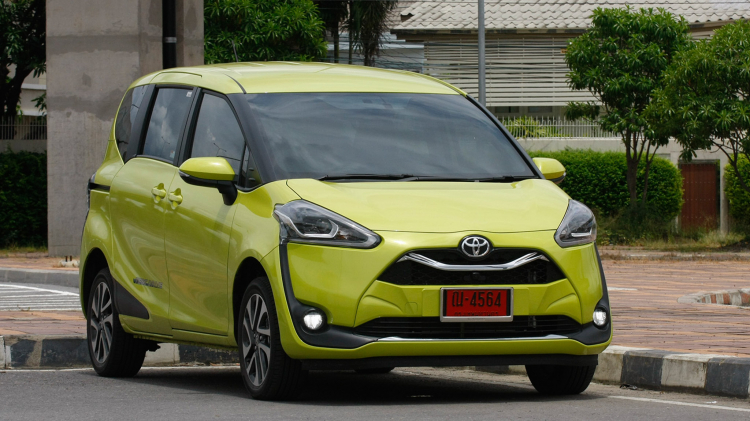 Những mẫu xe không bán tại Việt Nam gây tiếc nuối (P.2)