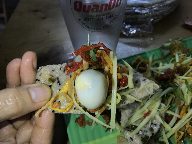 Mở quán kem, bánh ngọt. Mở quán kem, bánh ngọt.