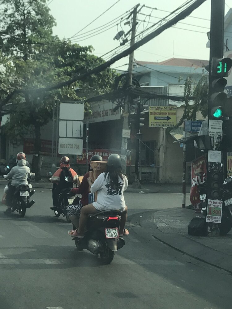 Hàng Nhật Bãi Hàng Nhật Bãi