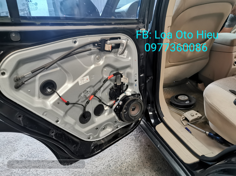 Độ âm thanh cao cấp cho Hyundai Satafe cấu hình full Active 2 way.