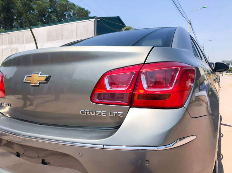Chevrolet Cruze LTZ đời 2017 giá 450 triệu đồng: lựa chọn sedan cỡ C hấp dẫn khi kinh phí hạn hẹp