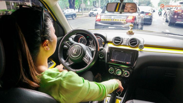 Nữ chủ nhân đánh giá xe Suzuki Swift 2019: "Cá tính, mạnh mẽ hơn nhiều so với Kia Morning" Nữ chủ nhân đánh giá xe Suzuki Swift 2019: "Cá tính, mạnh mẽ hơn nhiều so với Kia Morning"