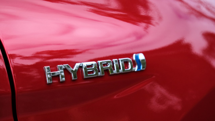 Toyota bán được 15 triệu xe hybrid trên toàn cầu, tiếp tục dẫn đầu mảng xe hybrid