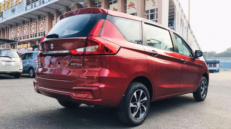 Bị chê ít trang bị so với Xpander, Suzuki Ertiga bổ sung tính năng an toàn, tăng nhẹ giá bán