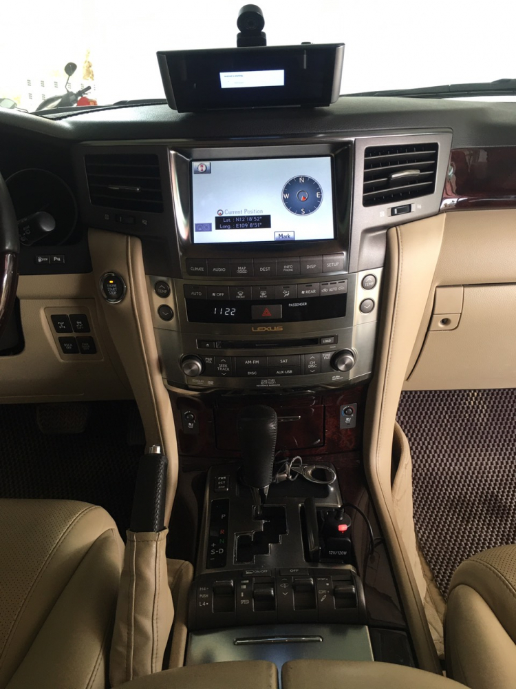 Xe Lexus LX570