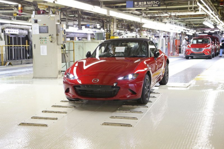 Mazda bắt đầu sản xuất MX-5 thế hệ 4