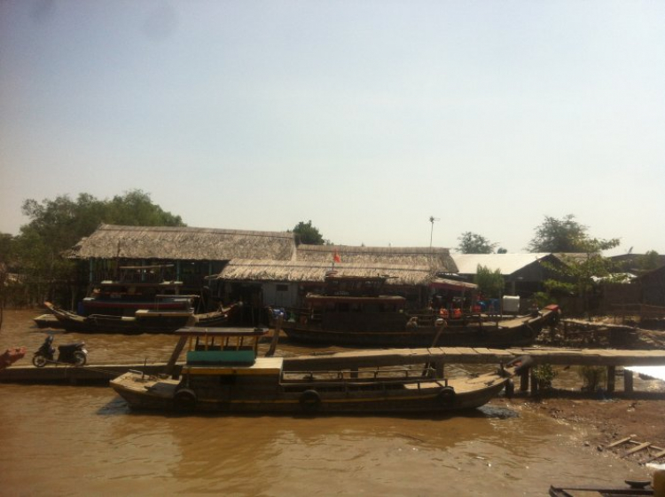GMFC - Chuyện Ngoài Lề , Bên lề và Trong Lề. GMFC - Chuyện Ngoài Lề , Bên lề và Trong Lề.