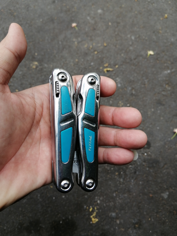 hỏi anh tuấn lé - kềm leatherman