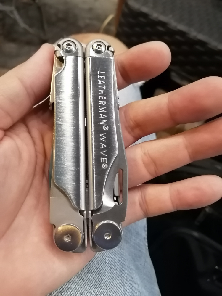 hỏi anh tuấn lé - kềm leatherman