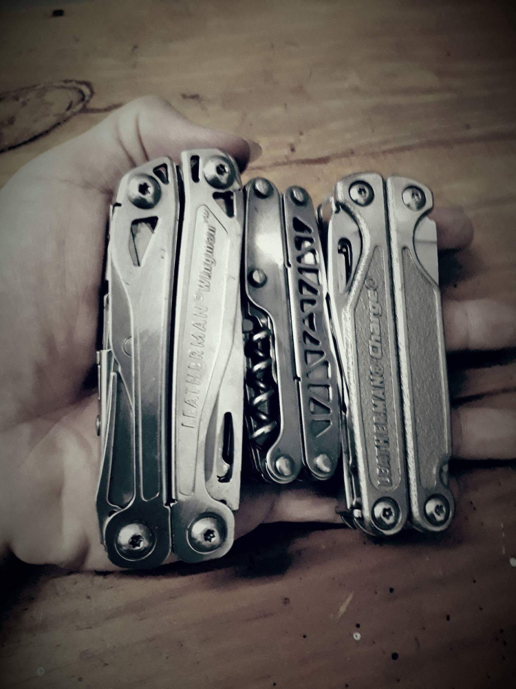 hỏi anh tuấn lé - kềm leatherman