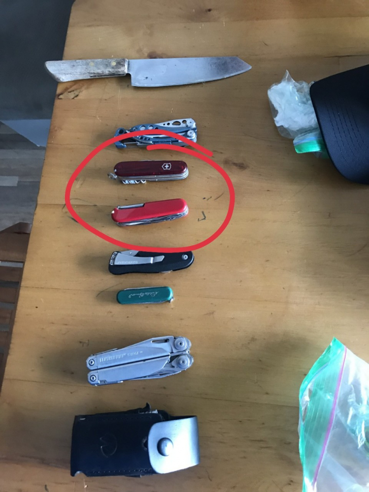 hỏi anh tuấn lé - kềm leatherman hỏi anh tuấn lé - kềm leatherman