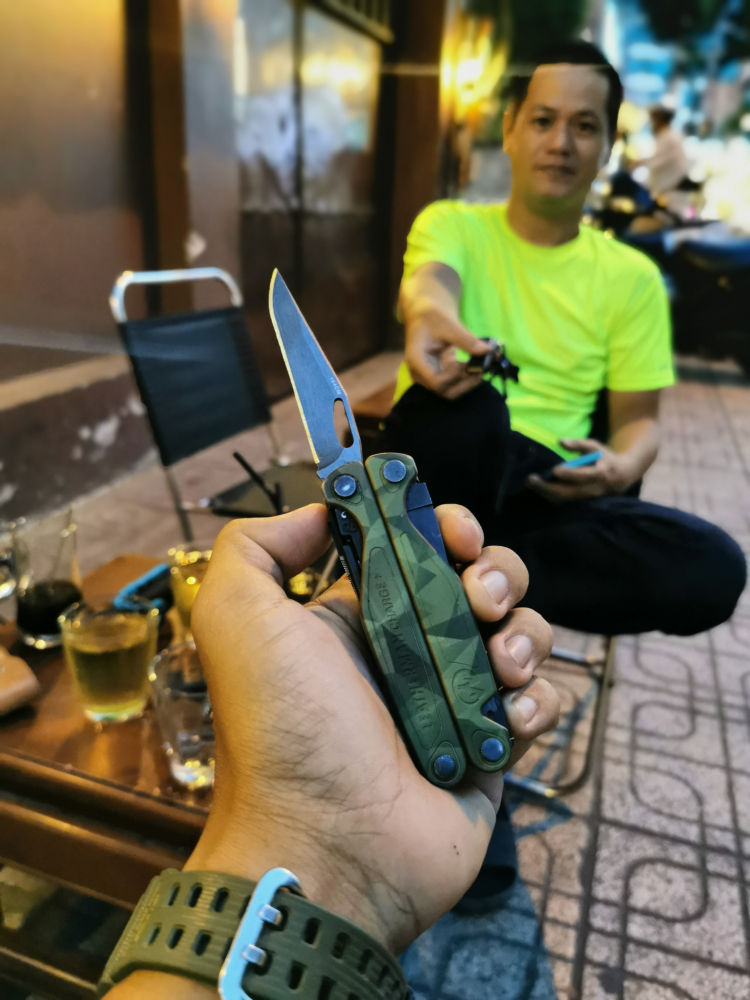 hỏi anh tuấn lé - kềm leatherman