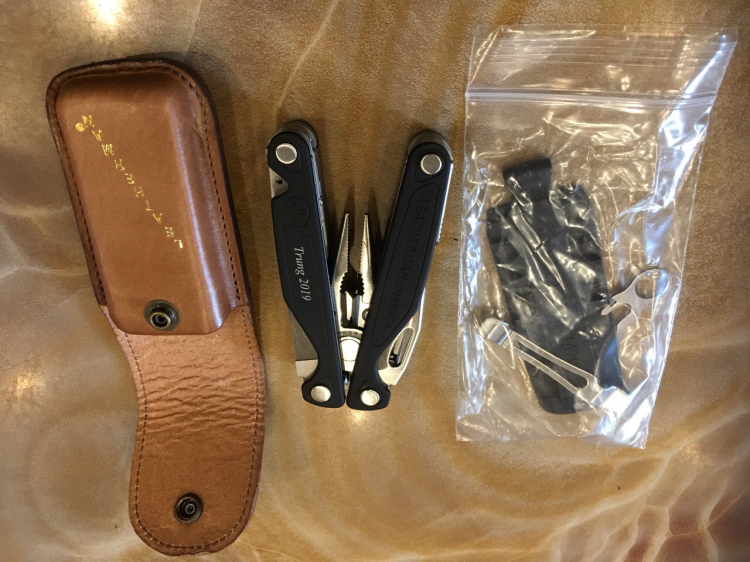 hỏi anh tuấn lé - kềm leatherman