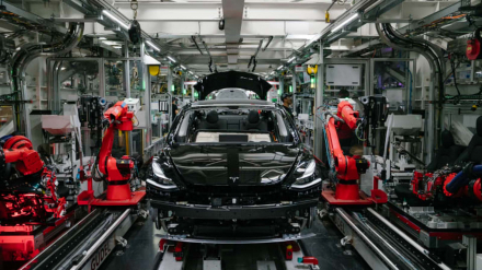 otosaigon-tesla.jpg