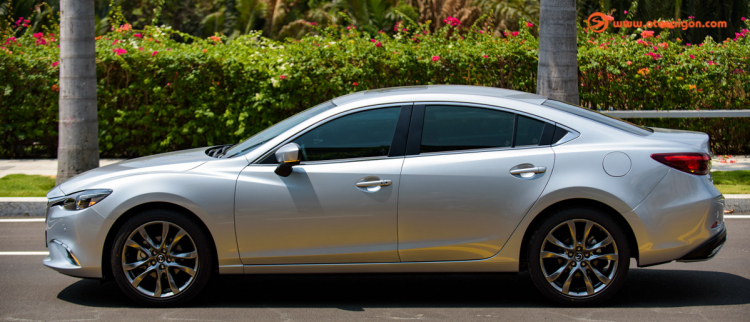 Mazda6 2.5 Premium được đại lý thanh lý giá 855 triệu, rẻ hơn 160 triệu
