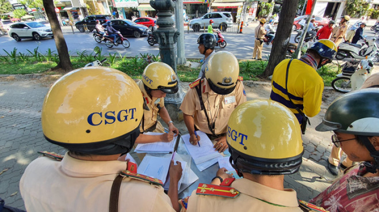 CSGT tổng kiểm soát, dừng xe kiểm tra giấy tờ từ ngày 15.5 - 14.6