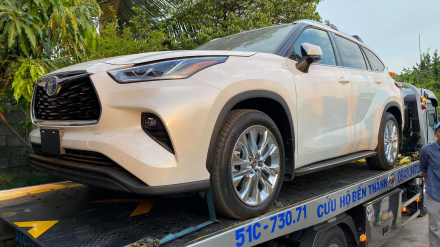otosaigon_TOYOTA-1.jpg